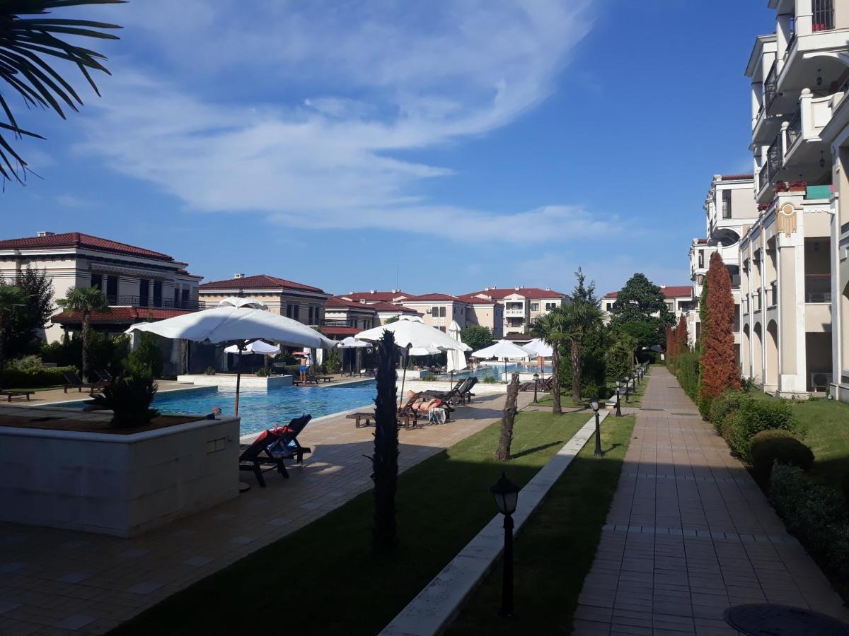 Апартамент В Green Life Beach Resort Созопол Екстериор снимка