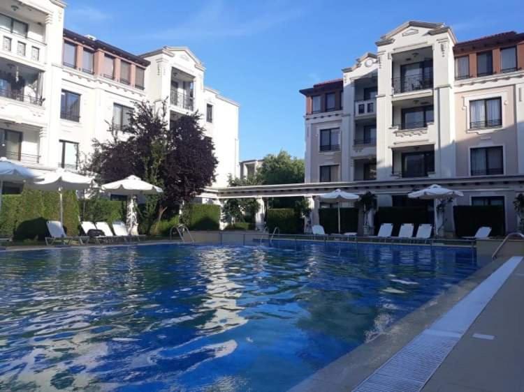 Апартамент В Green Life Beach Resort Созопол Екстериор снимка